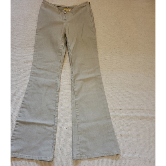 VNT womens low rise flare gasoline tan color pants Size 3 gasoline brand - Picture 10 of 11